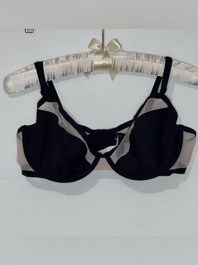 Victoria's Secret Satin and Mesh Unlined Demi Underwire Bra Size 36D EC Lingerie